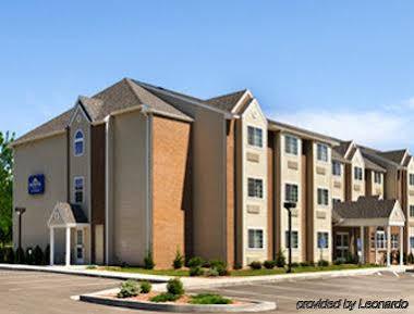 Microtel Inn & Suites Bath Buitenkant foto