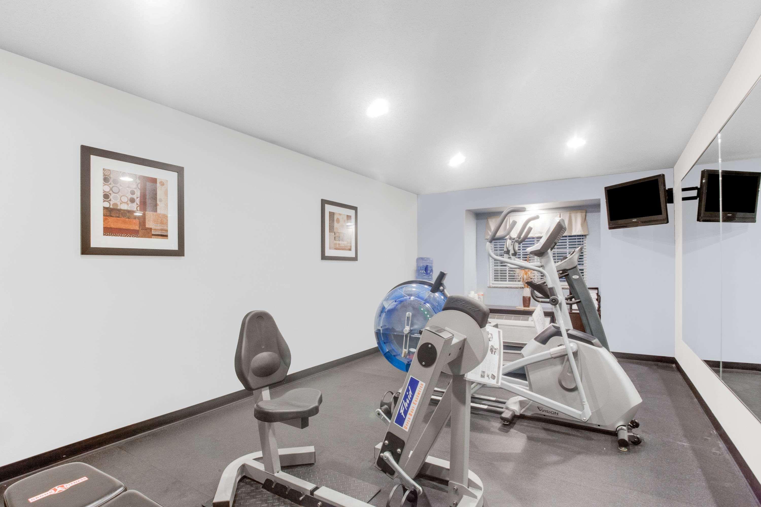 Microtel Inn & Suites Bath Buitenkant foto