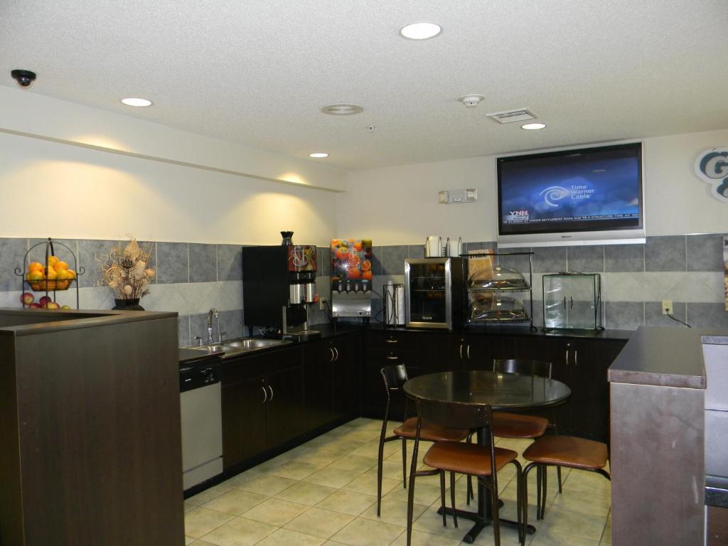 Microtel Inn & Suites Bath Buitenkant foto